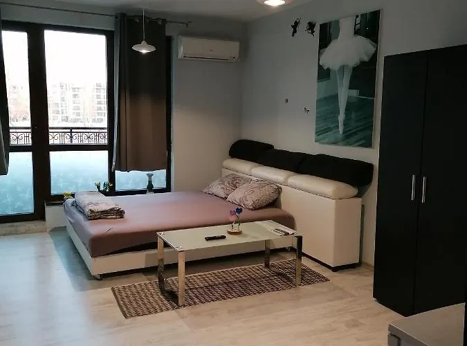 Maritsa Apartament *